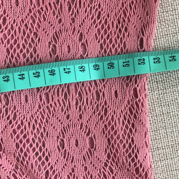 Tea n Rose Crochet Look Top - Picture 12 of 14